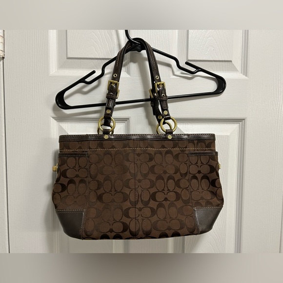 Coach Handbags - Coach brown tote bag purse with card holder